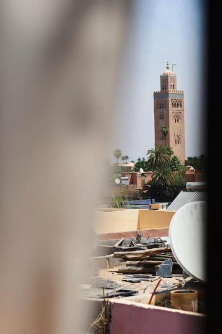Riad Miloud En Exclusivite 10 P Au Coeur De La Medina Marrakesh Exterior foto