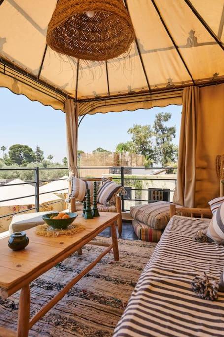 Riad Miloud En Exclusivite 10 P Au Coeur De La Medina Marrakesh Exterior foto