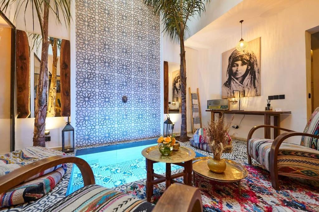 Riad Miloud En Exclusivite 10 P Au Coeur De La Medina Marrakesh Exterior foto