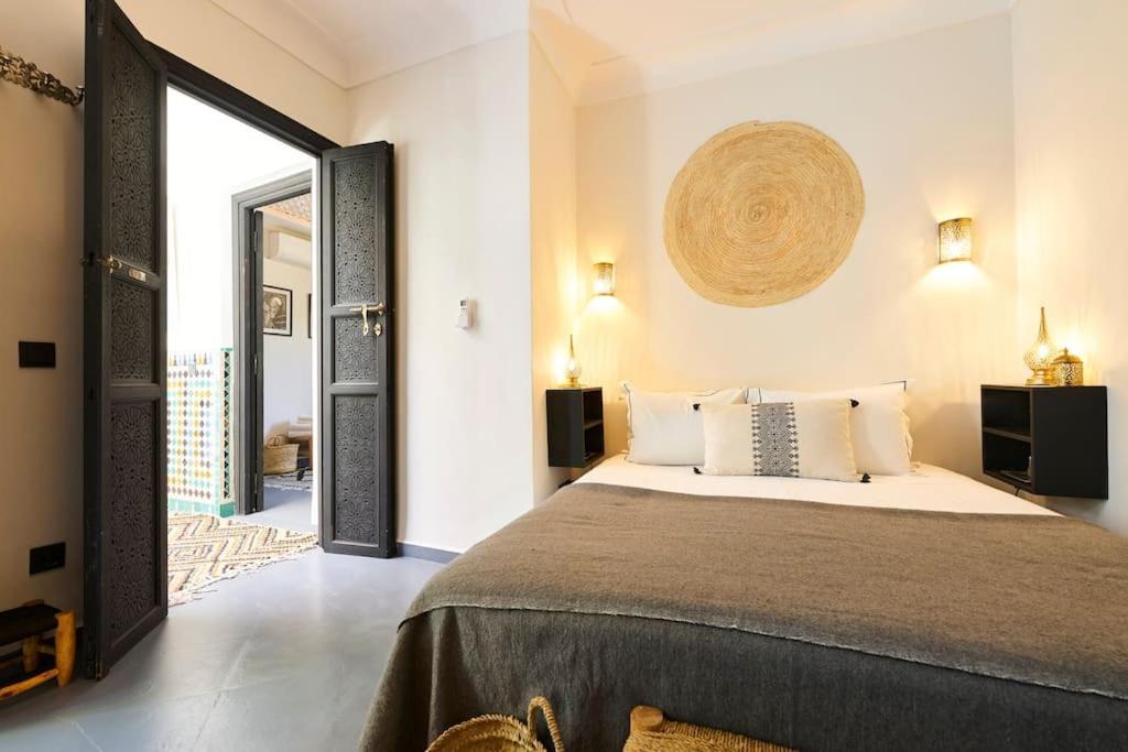 Riad Miloud En Exclusivite 10 P Au Coeur De La Medina Marrakesh Exterior foto