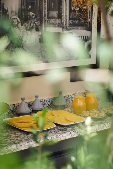 Riad Miloud En Exclusivite 10 P Au Coeur De La Medina Marrakesh Exterior foto