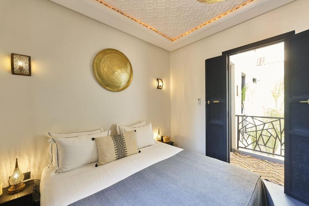Riad Miloud En Exclusivite 10 P Au Coeur De La Medina Marrakesh Exterior foto