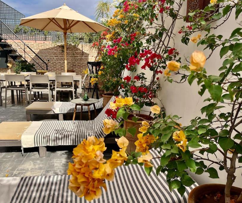 Riad Miloud En Exclusivite 10 P Au Coeur De La Medina Marrakesh Exterior foto